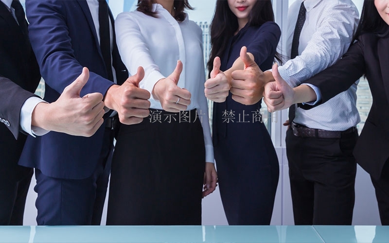为什么不打折的洋湖服装可以逆势增长？